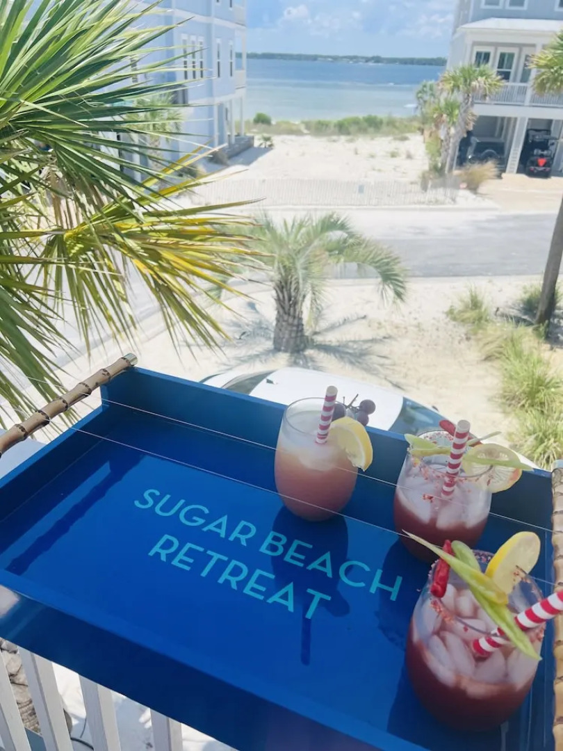 Sugar Beach Retreat 4 Bedroom Home by RedAwning