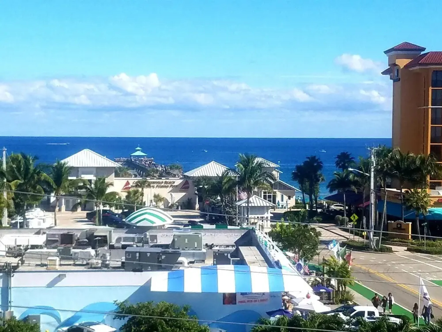 Vistalmar King Deluxe - One Bedroom Apartment