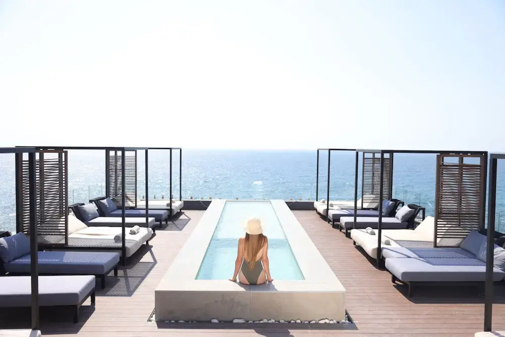 Bebatroun Beach Hotel