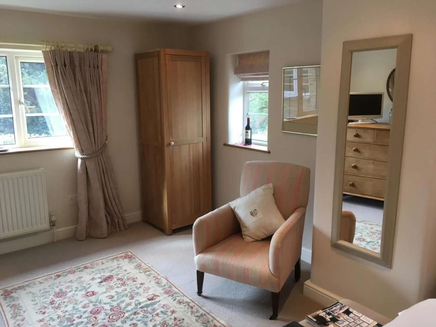Brook Farm Cottage