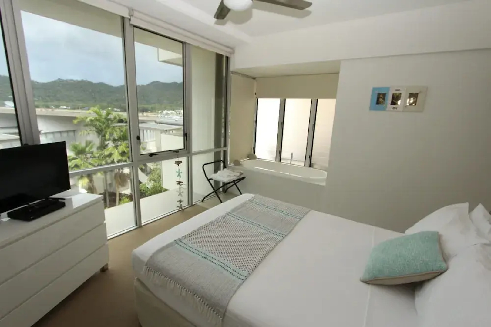 1 Bright Point Apartment 1408