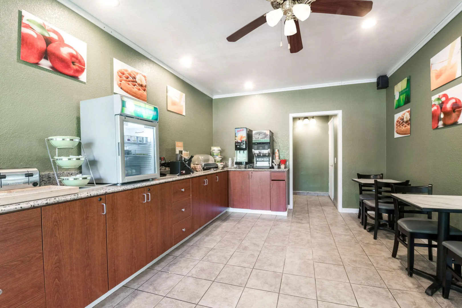 Quality Inn & Suites Bainbridge Island