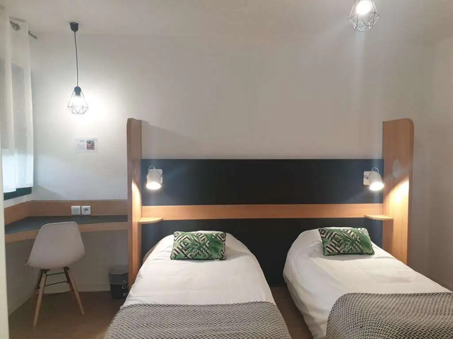 Отель Kyriad Direct Bordeaux Sud