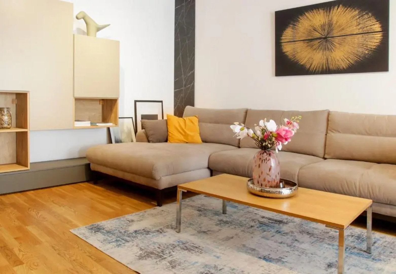 Supernova DeLuxe Residence