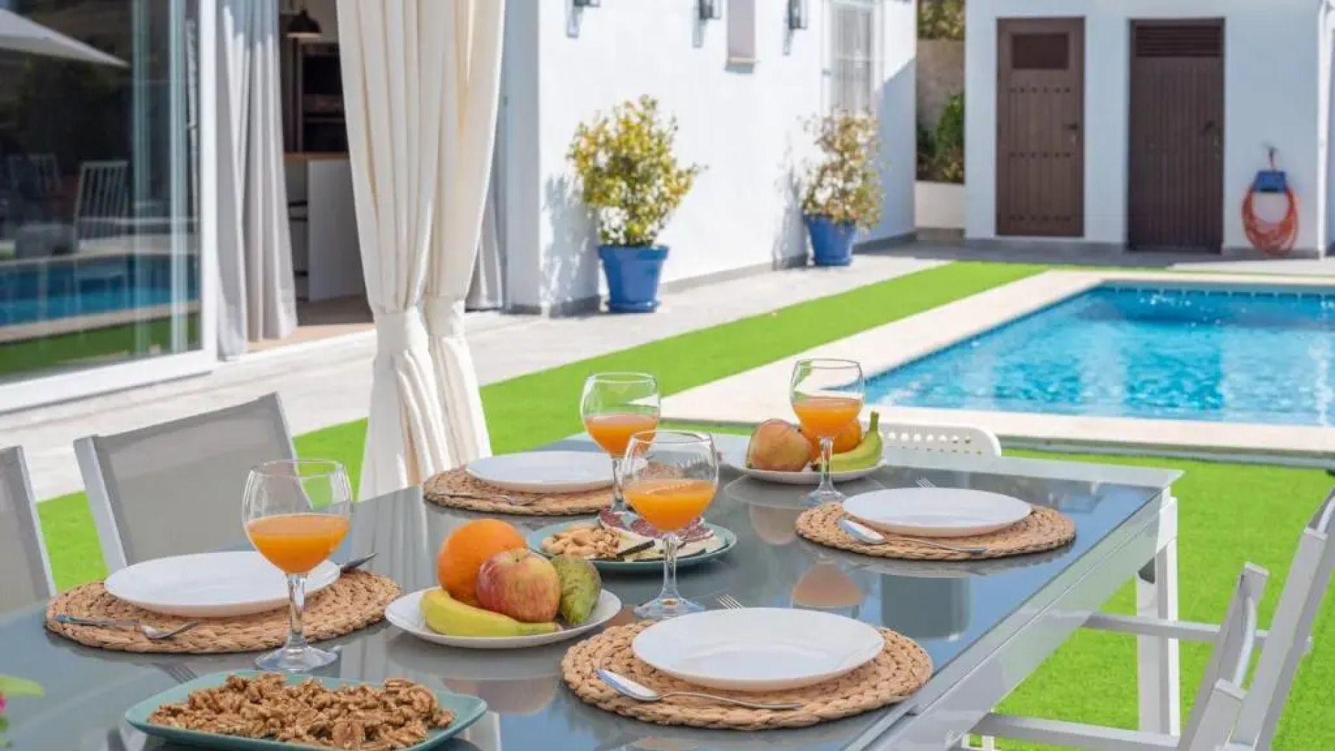 Cortijo Entre Pueblos Competa by Ruralidays