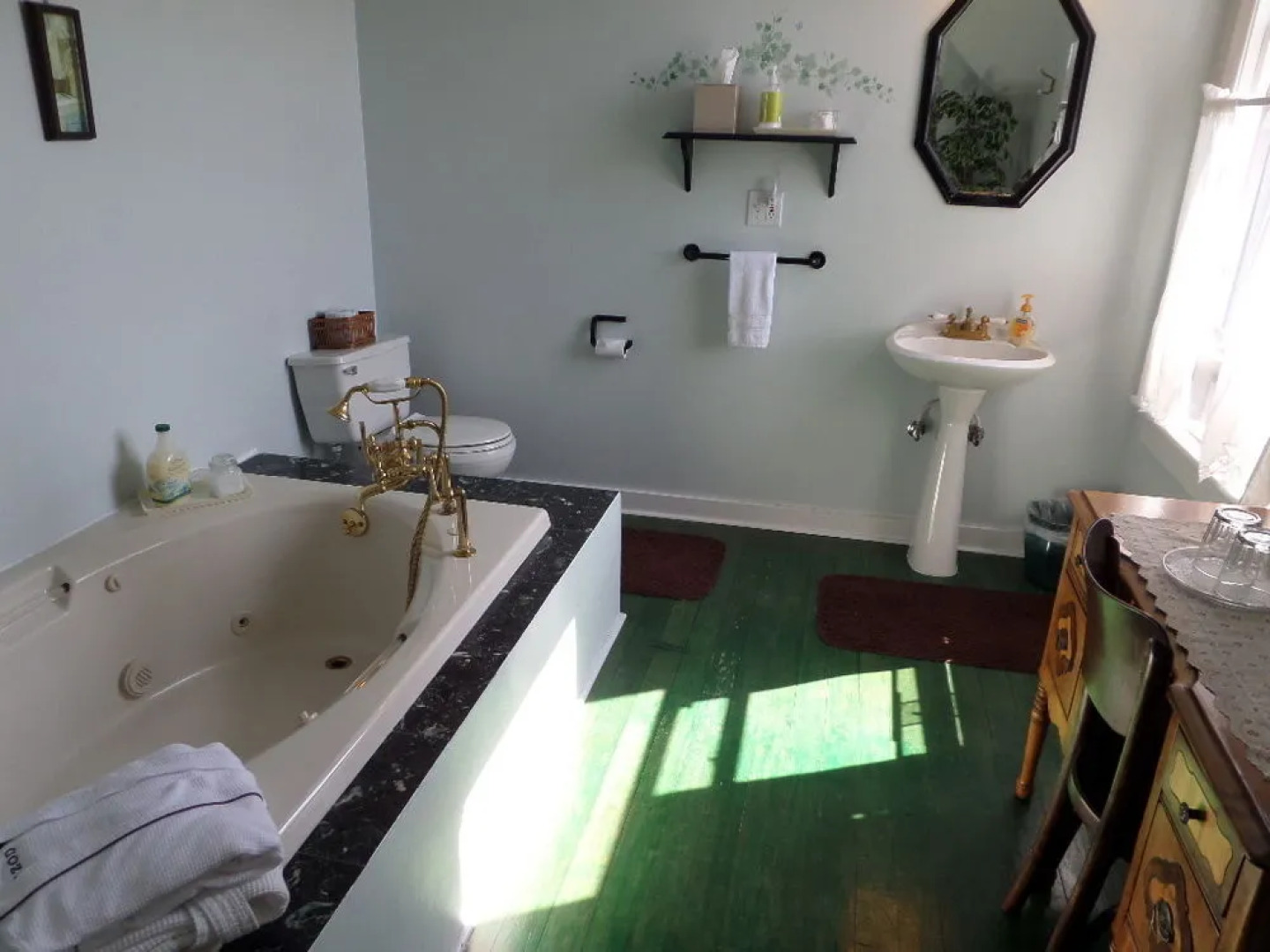 Blue Gull Inn Bed and Breakfast