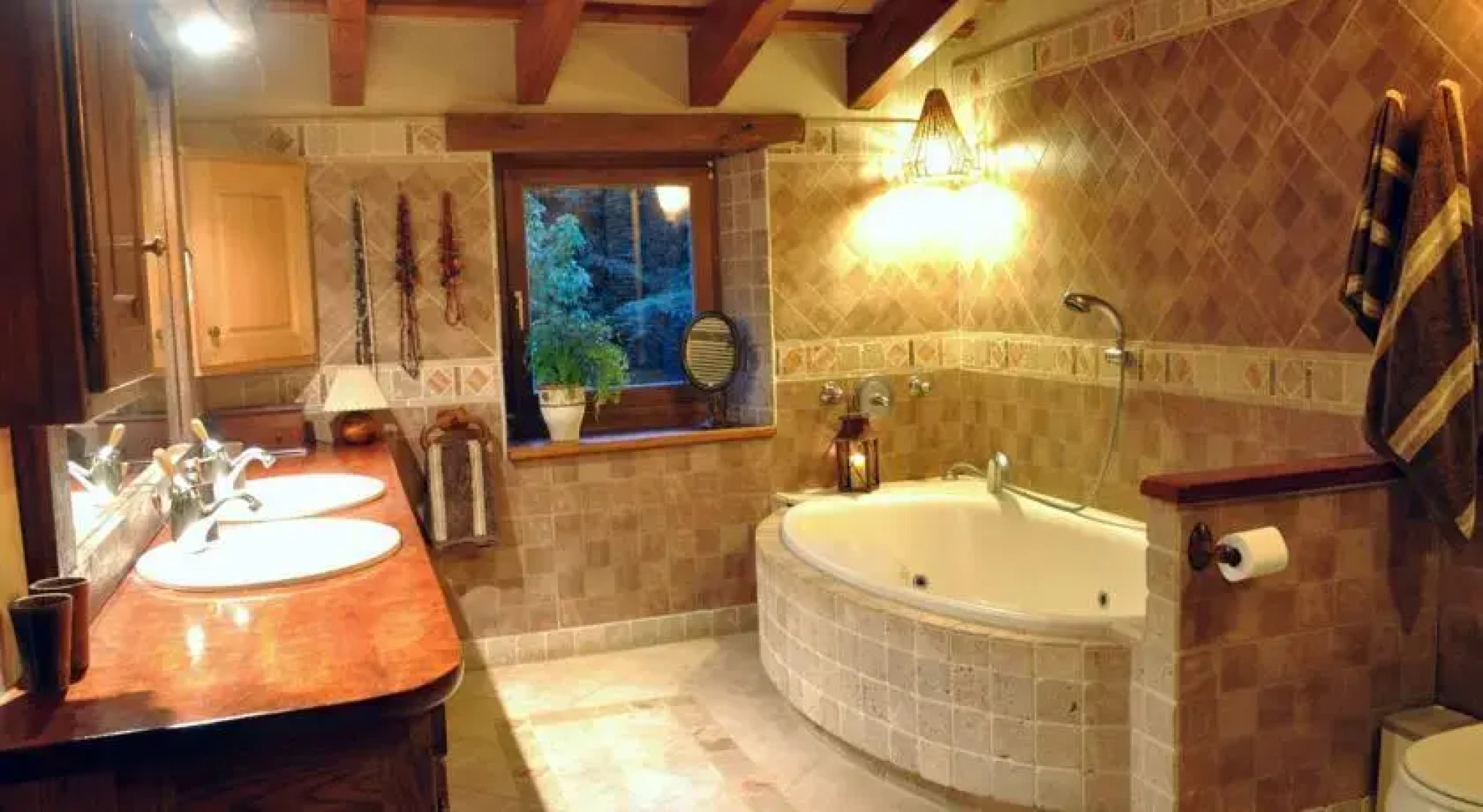 Country house Masía Paradise