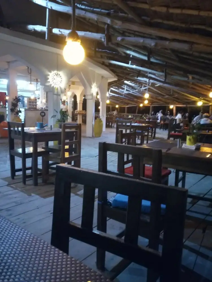 Paradise Beach Bungalows Nungwi