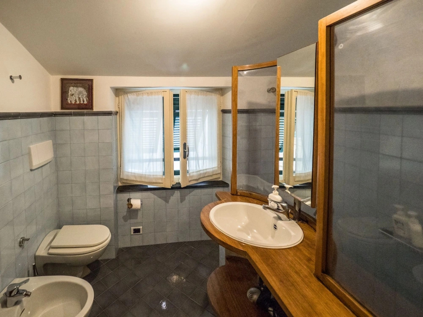 Lassu Apartment with View