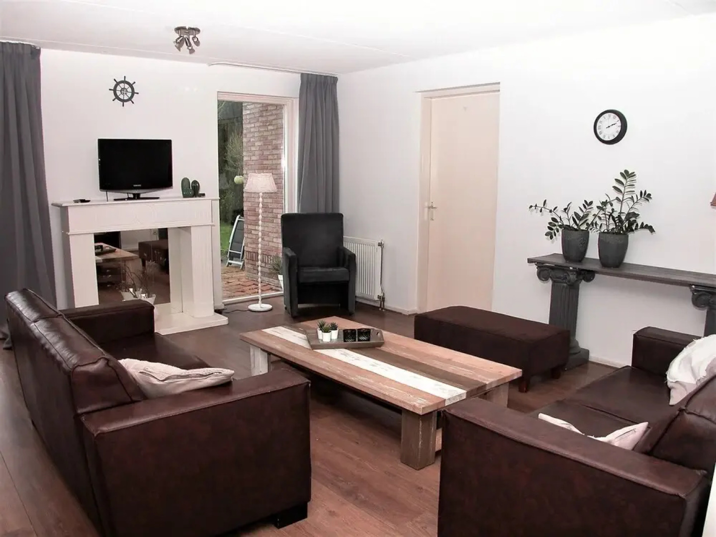 Spacious Holiday Home in Zeewolde With a Large Garden