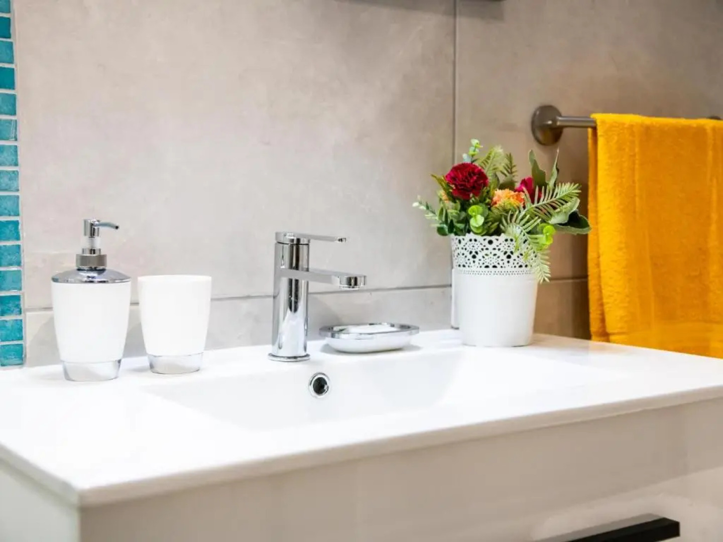 2 THE HOUSE of RISING SUN