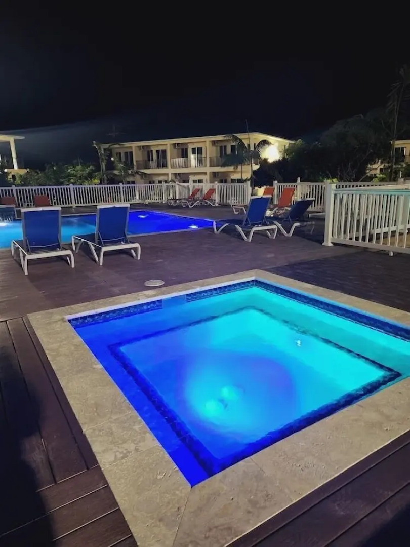 Harbor Breeze Villas