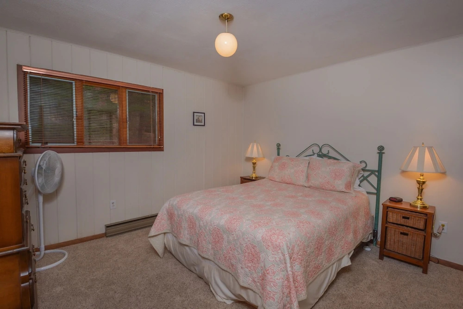 Our Golden Retreat 5 Bedroom House