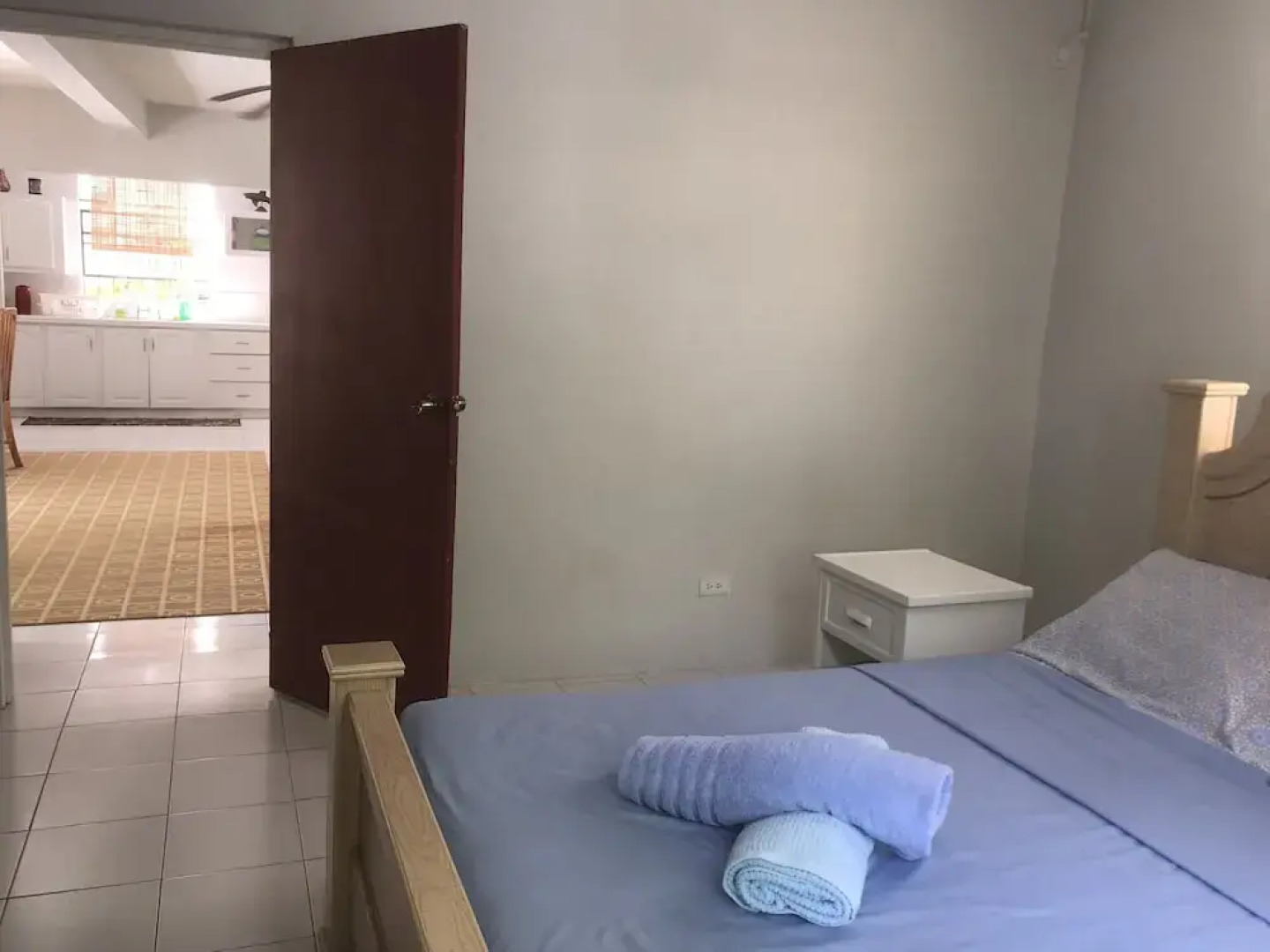 Maxwell Beach Apartment