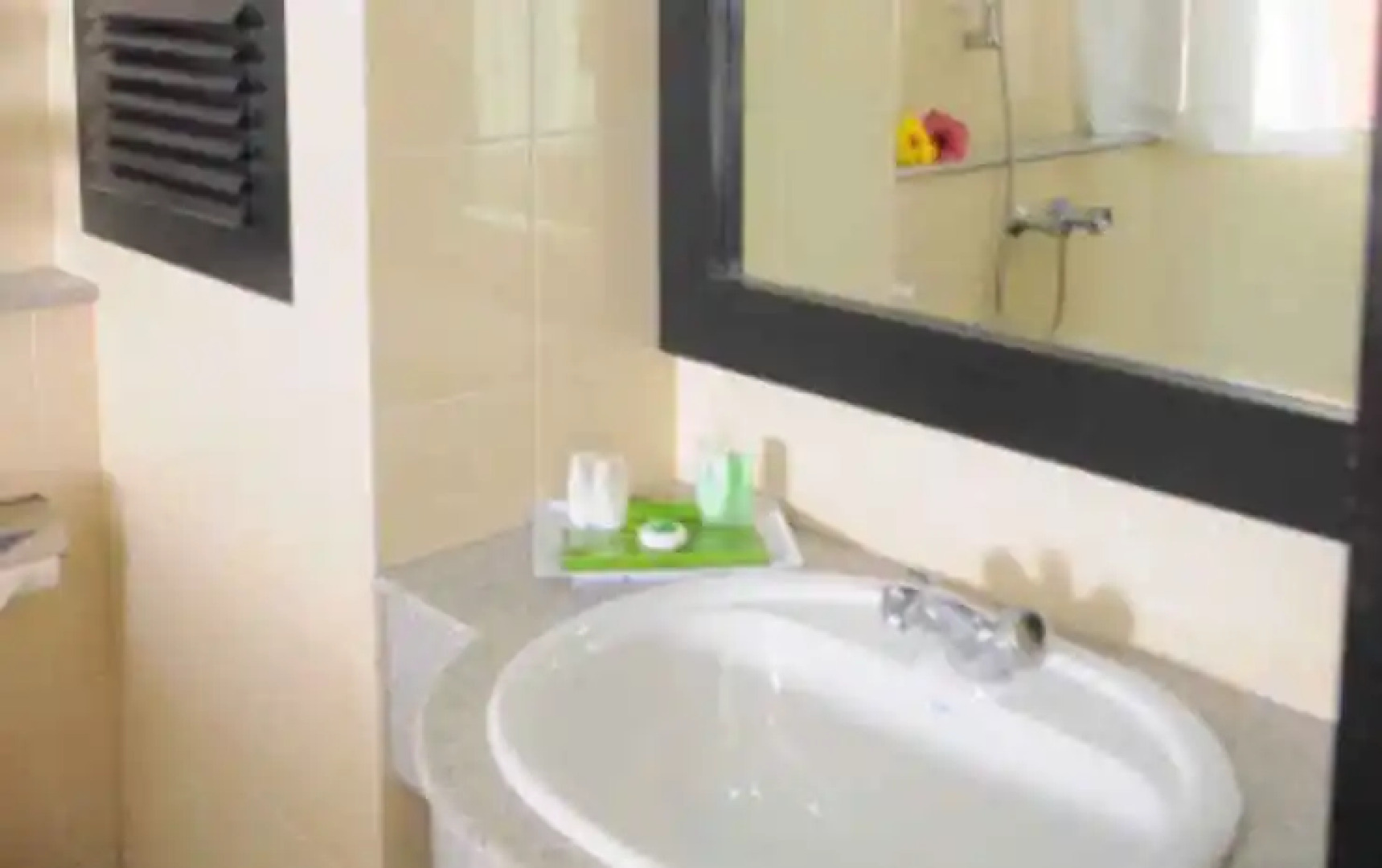 Nuwis Hotel & Convention