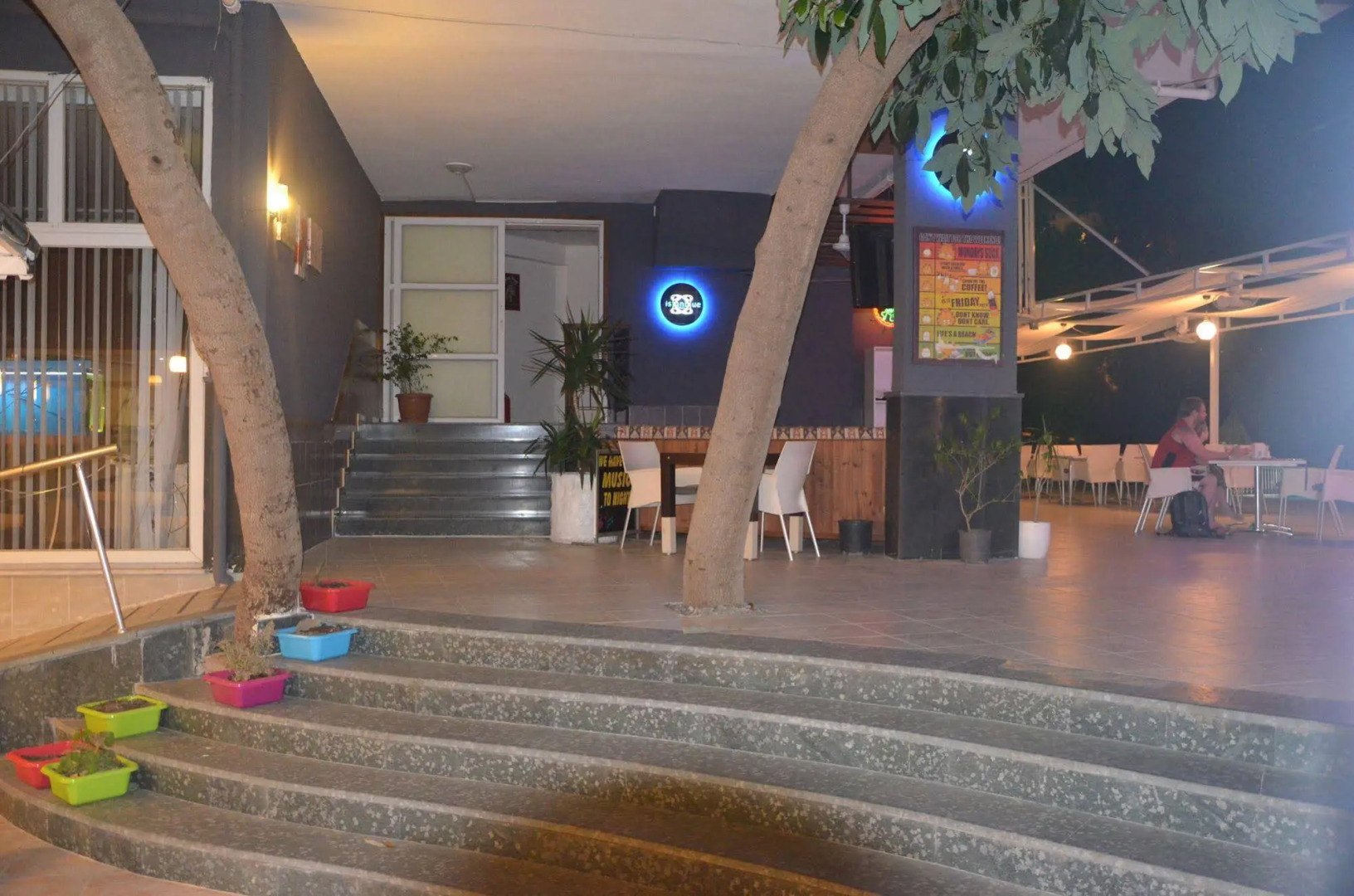 Rose Garden Apart Hotel