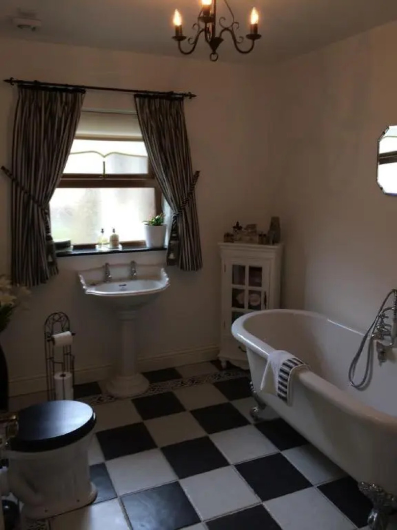 Leitrim Hill Bed and Breakfast