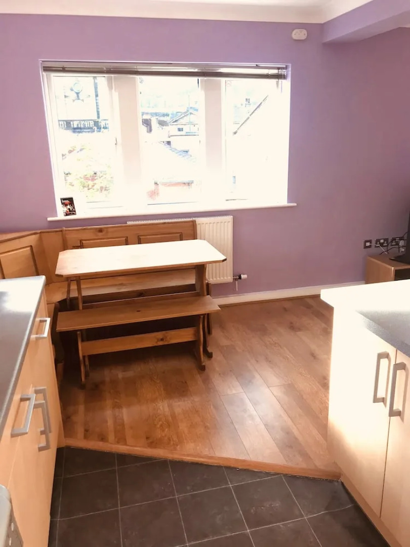 Oxford Street Apartment First Floor