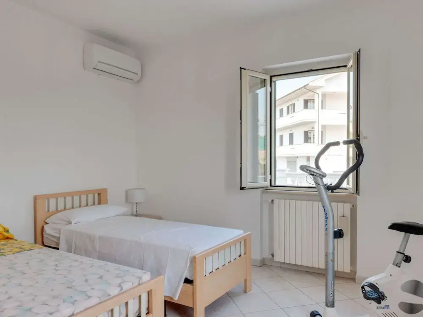 Belvilla by OYO Villa Intera 12 Pax