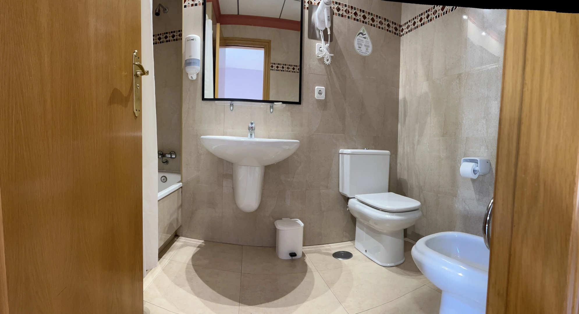 Duerming Montalvo Playa Hotel