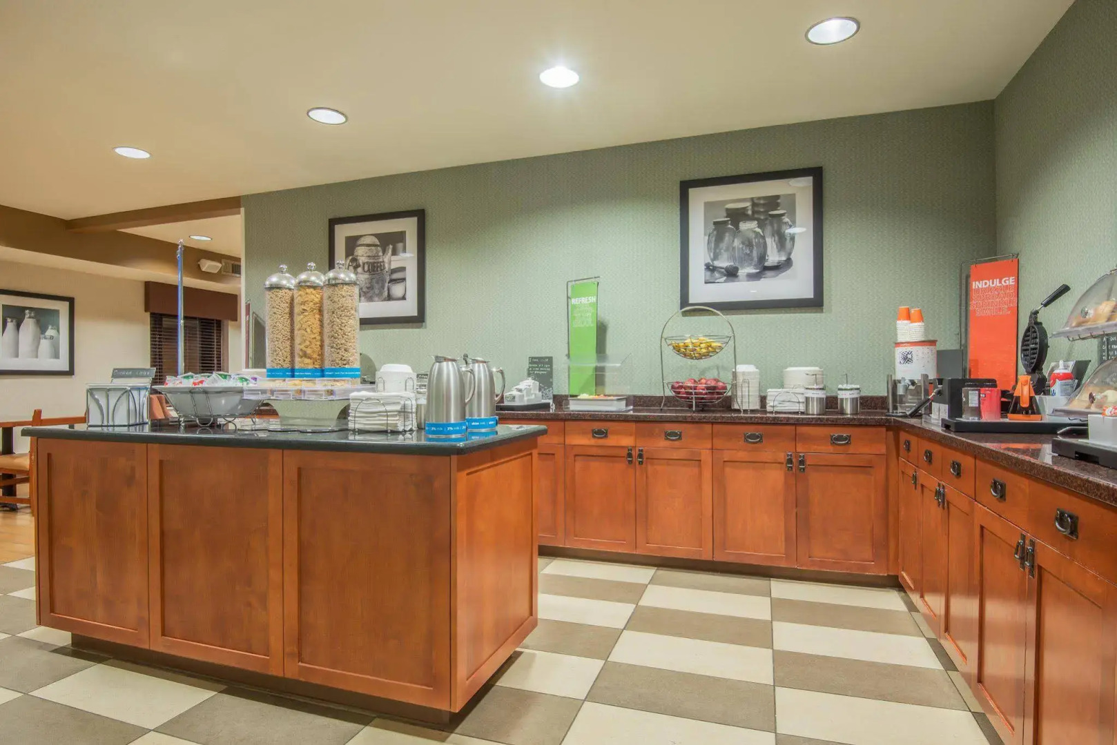 Hampton Inn & Suites Los Alamos White Rock