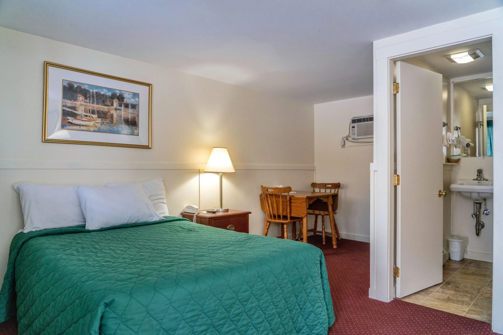 Mount Whittier Motel