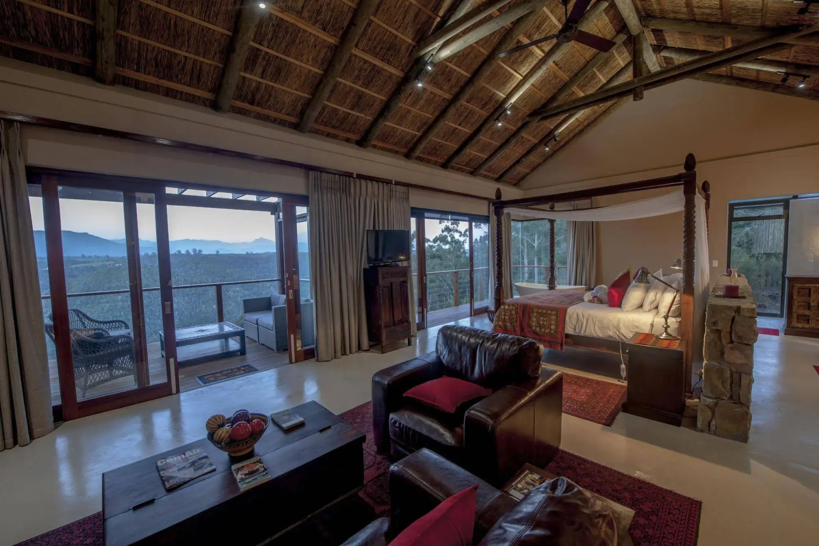 Tamodi Lodge and Stables