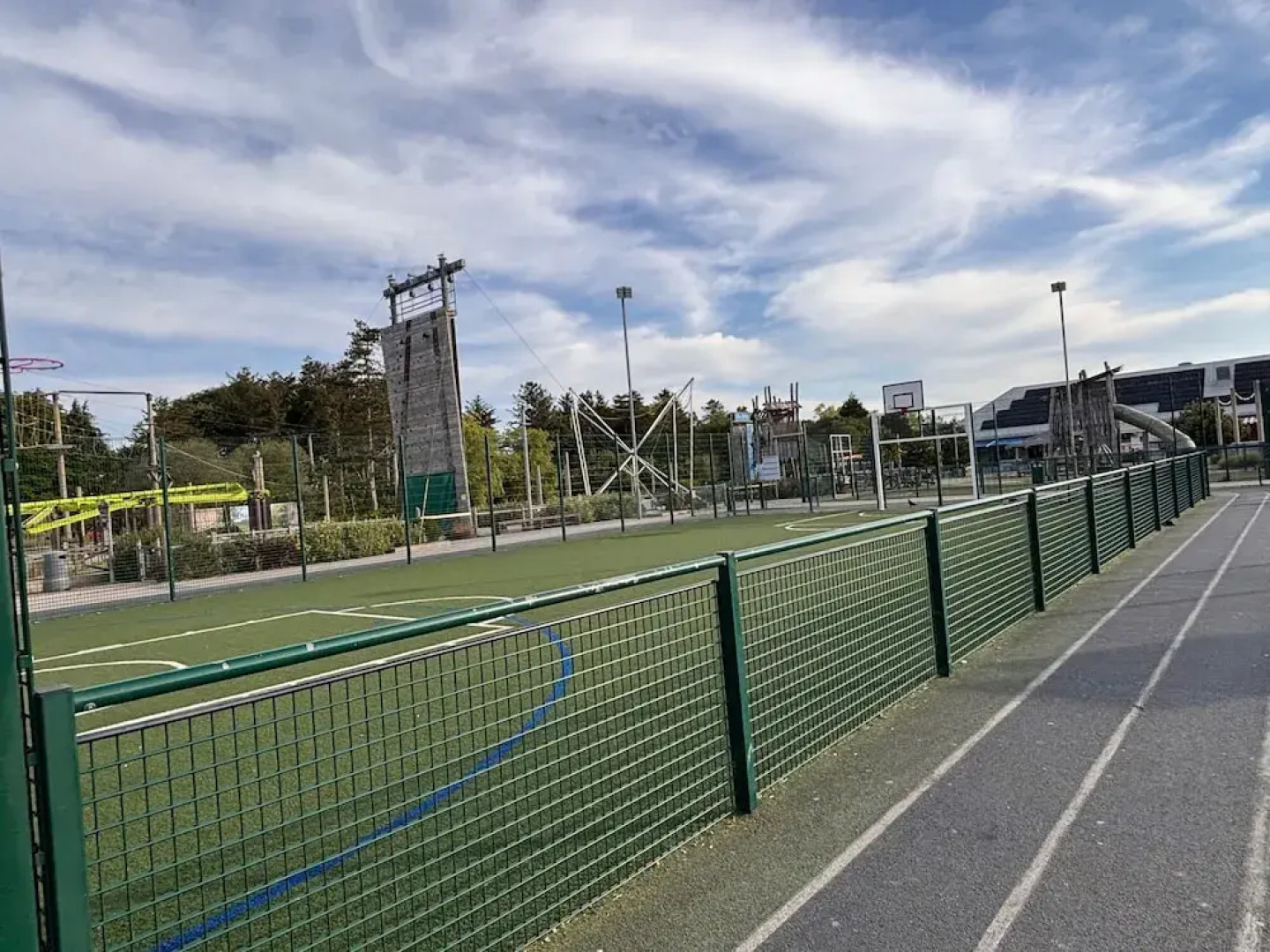 Hafan y Mor Park 3-bed Caravan, Sleeps 8, Pets Ok