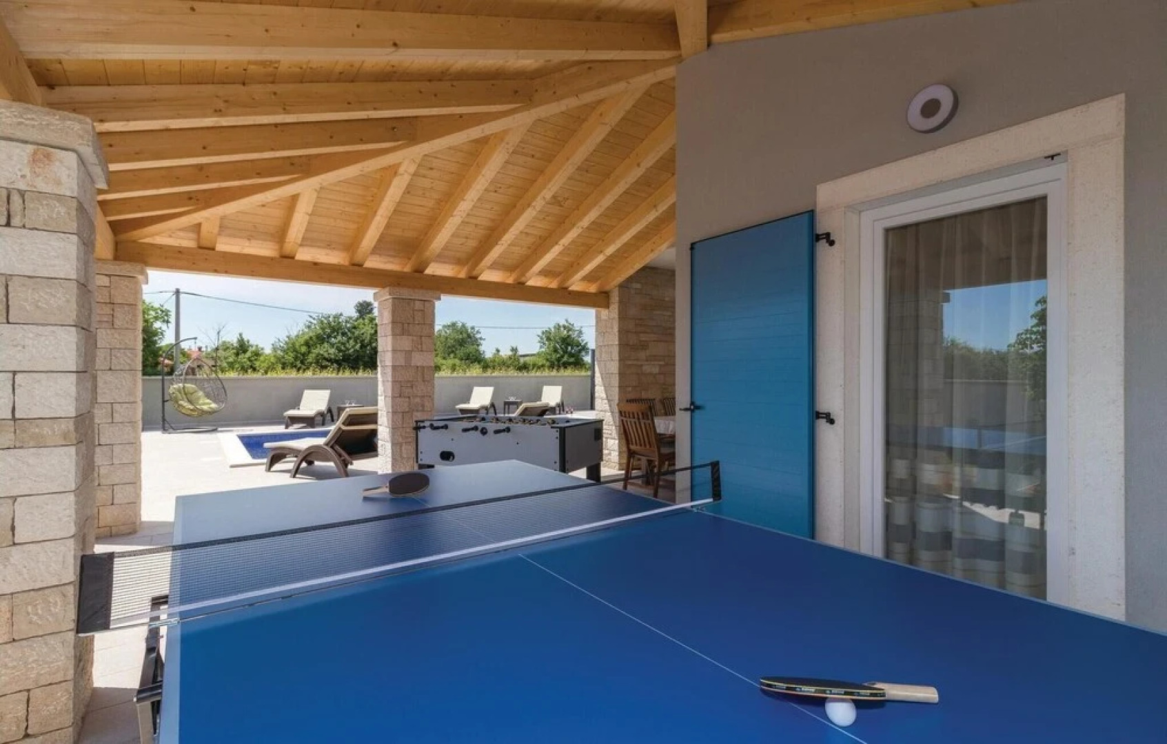 Nice Home in Radeki Polje With Sauna, Wifi and 4 Bedrooms