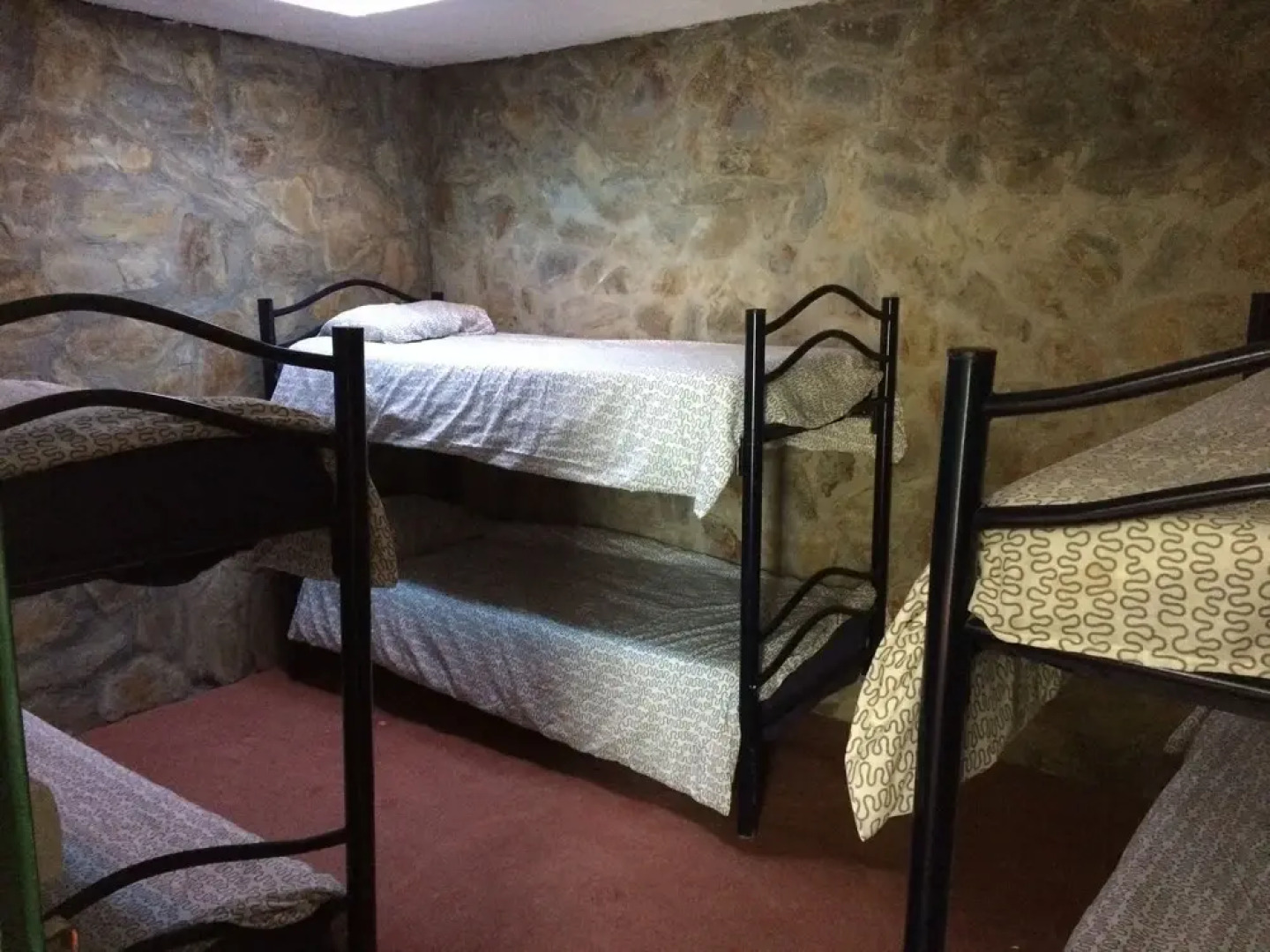 Campamento Quimpi Hostel