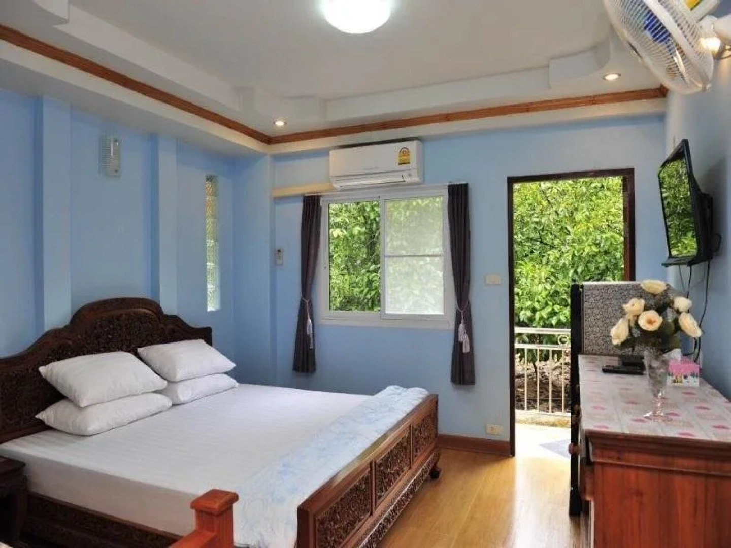 Baansuanrudee Resort