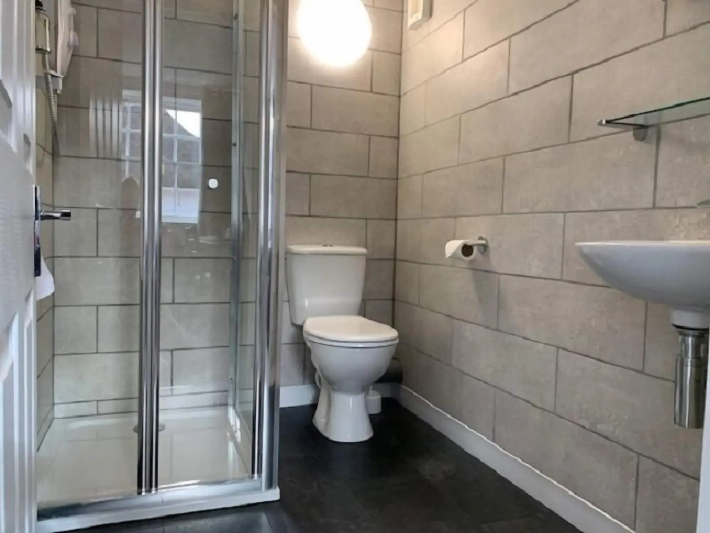 The Silverton Inn - B&B