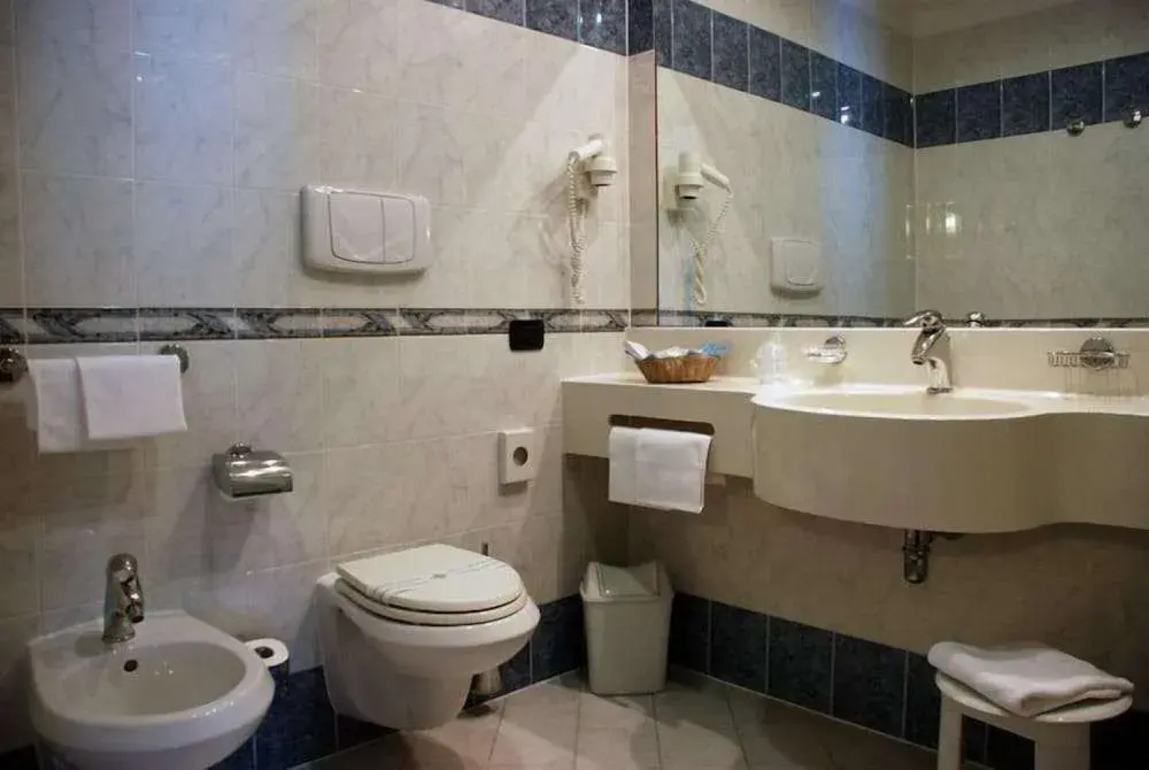 Point Hotel Conselve