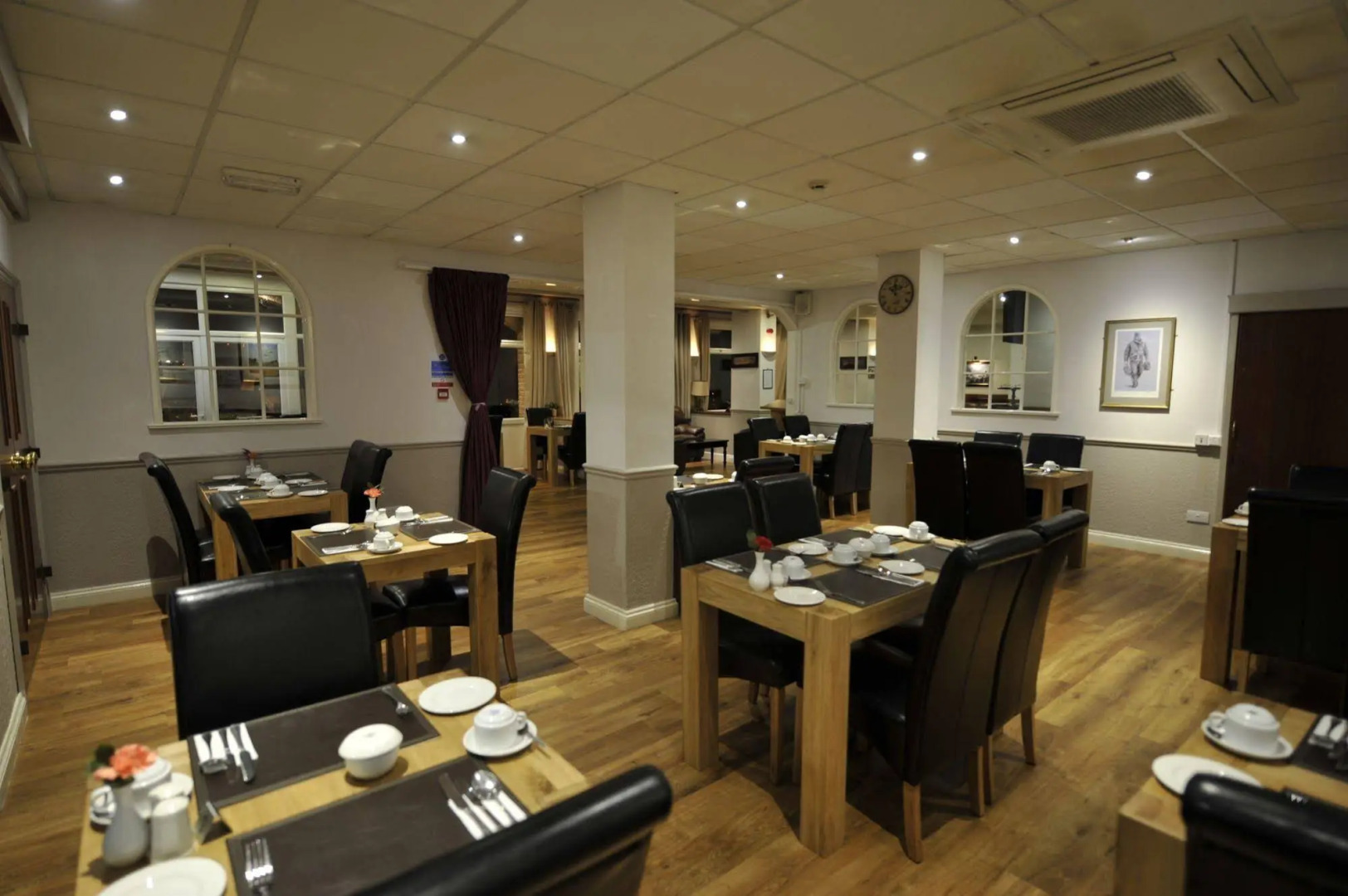 Oliver Cromwell Hotel