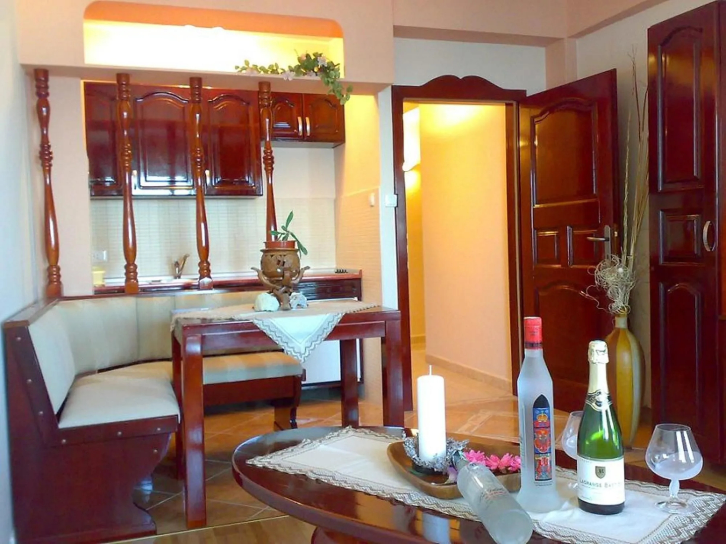 Villa Roses Apartments & Wellness