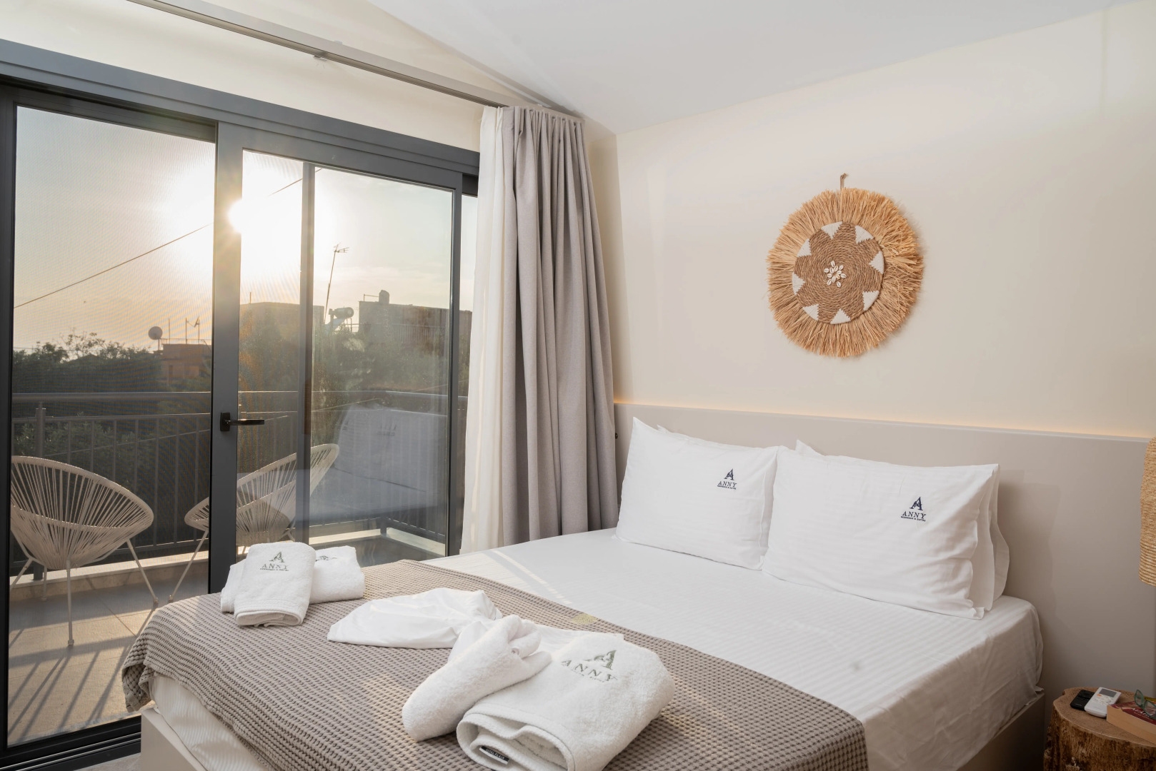 Studios Anny Elegant Studios