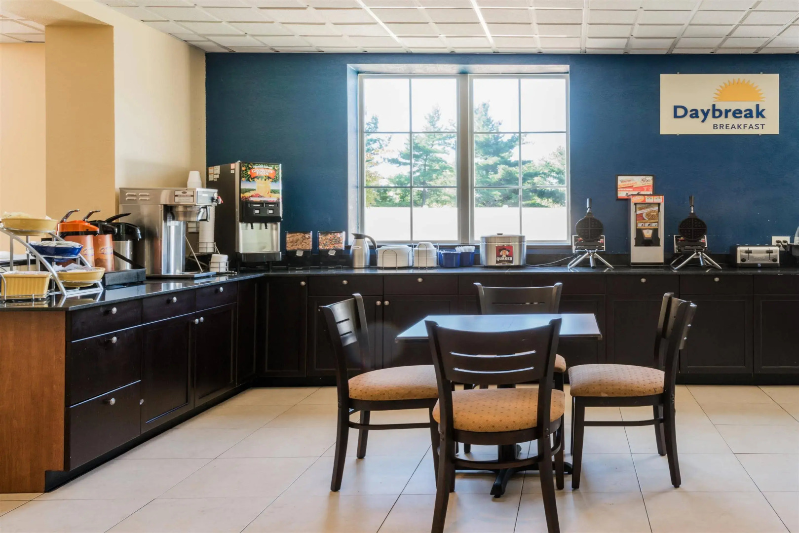 Comfort Inn & Suites Pottstown Eastern Gateway