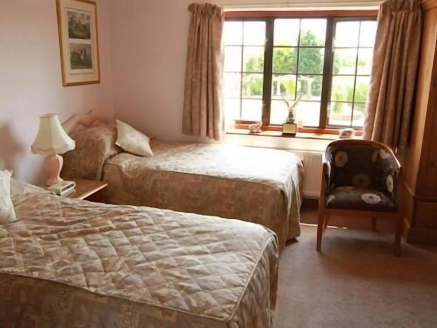 Pointers Guest House