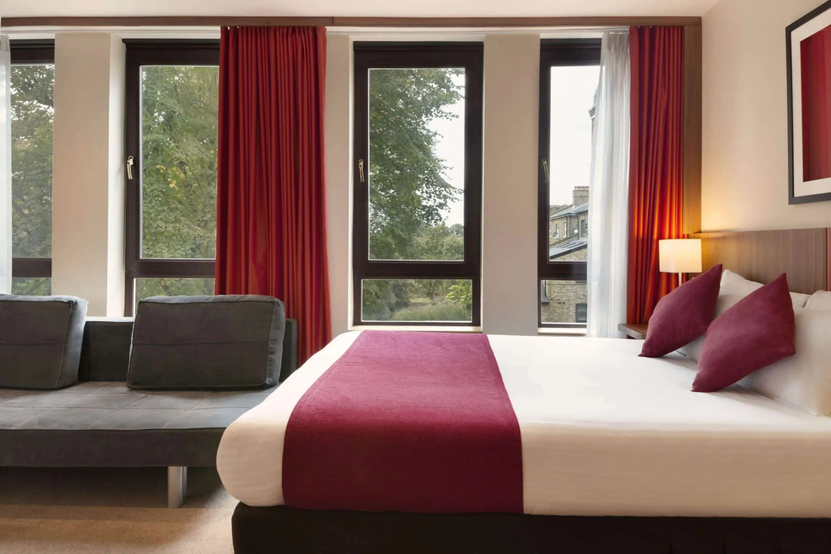 Ramada Hounslow - Heathrow East