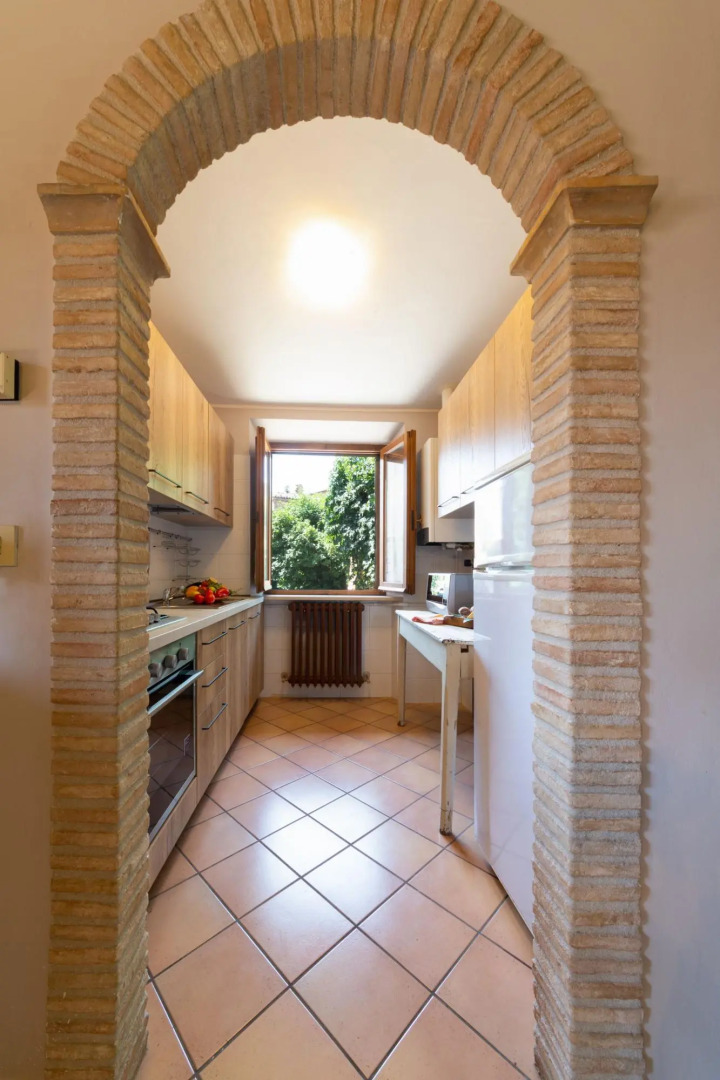 Quiet property set in a genuine context between nature and culture.-CASA PARIS