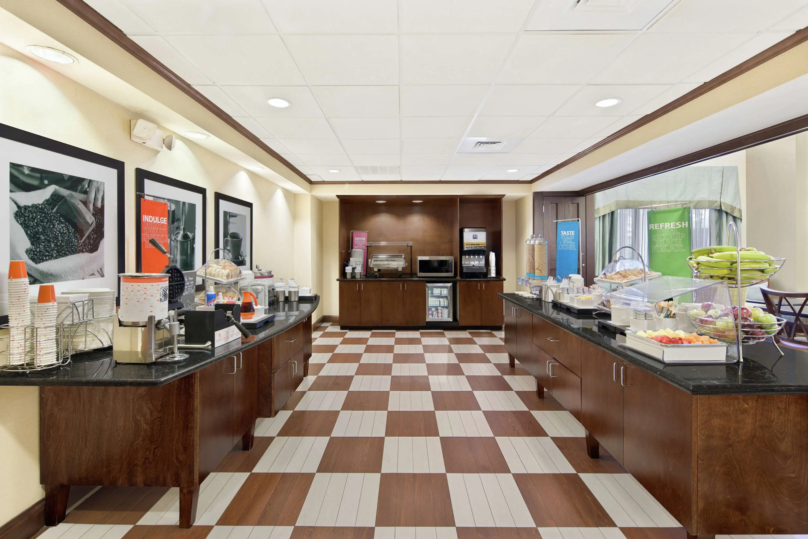 Hampton Inn & Suites Savannah-Airport