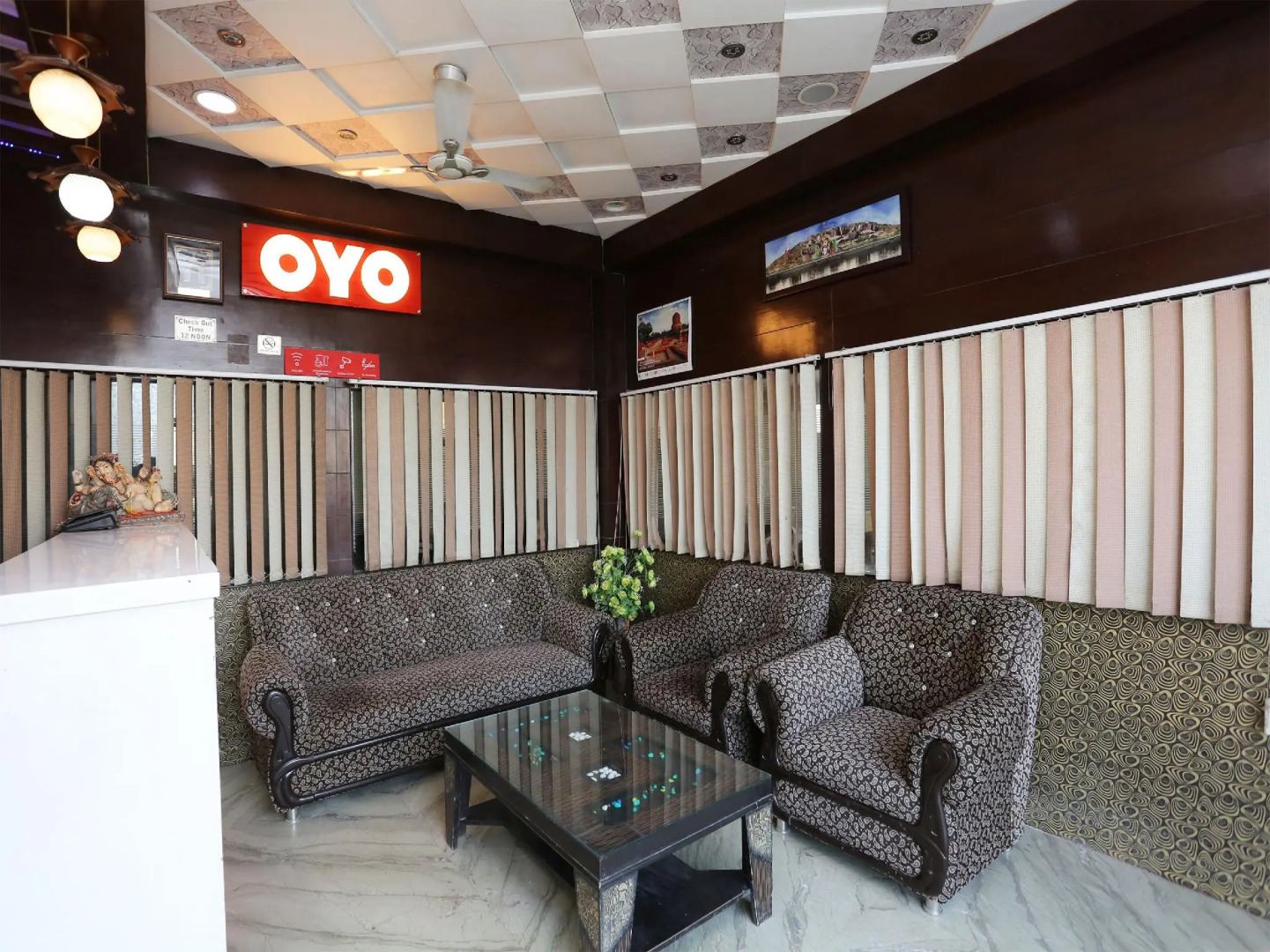 OYO 7812 Shree Radha Resort