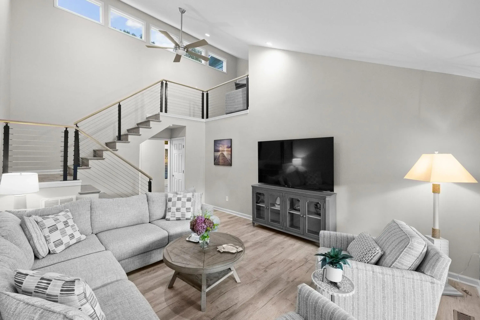 Sip, Sip Away by Avantstay Pool + Hot Tub