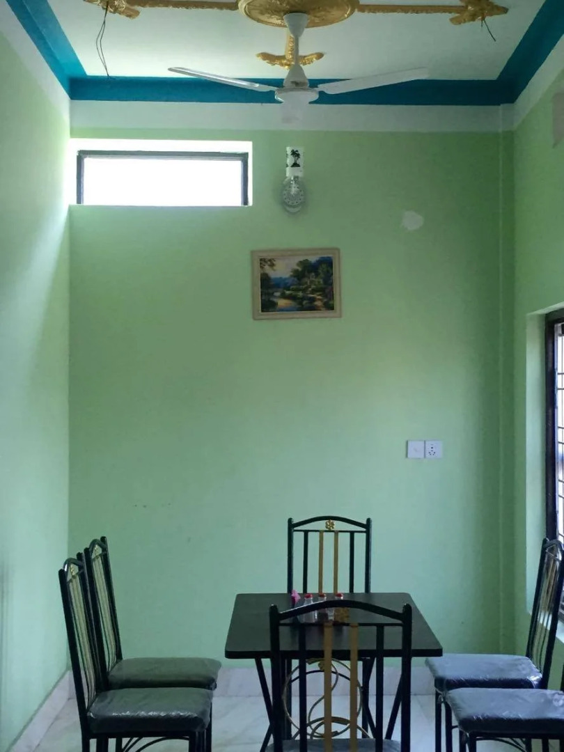 City Guest House and Family Restaurant