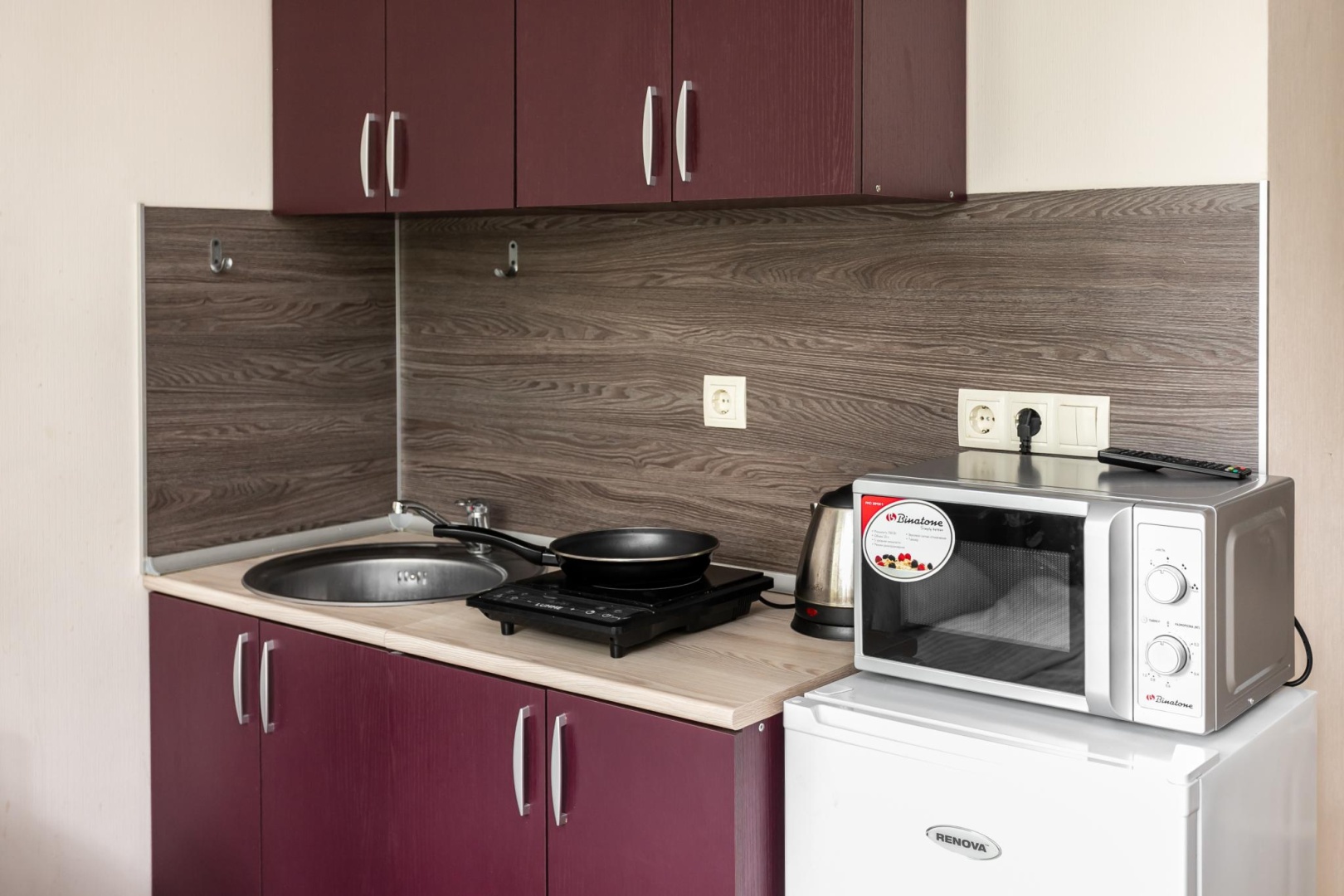 Home apartments (Хоум апартментс)