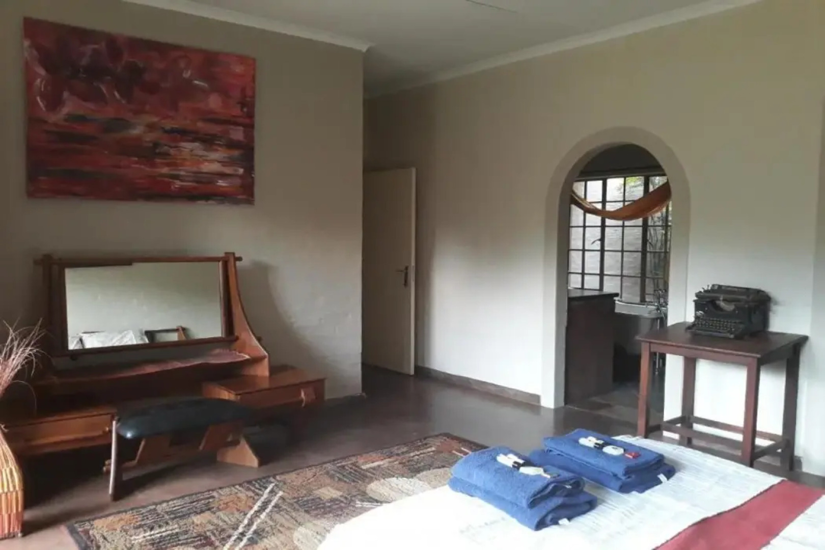 African Silhouette Guesthouse