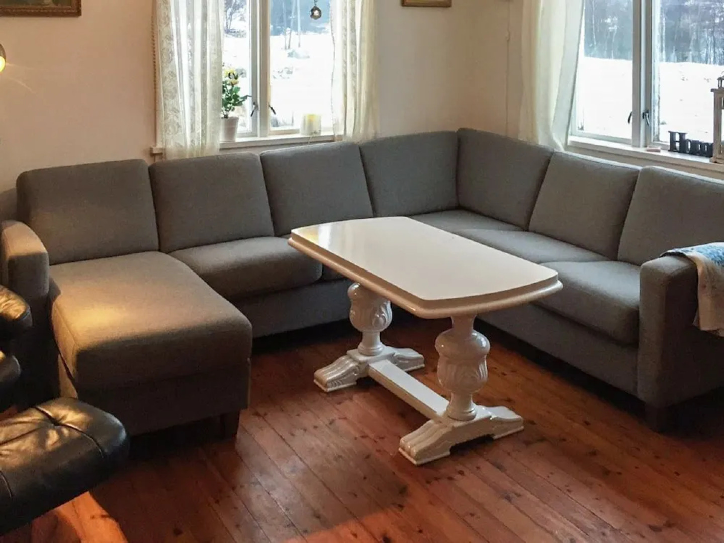 8 Person Holiday Home in Stadlandet