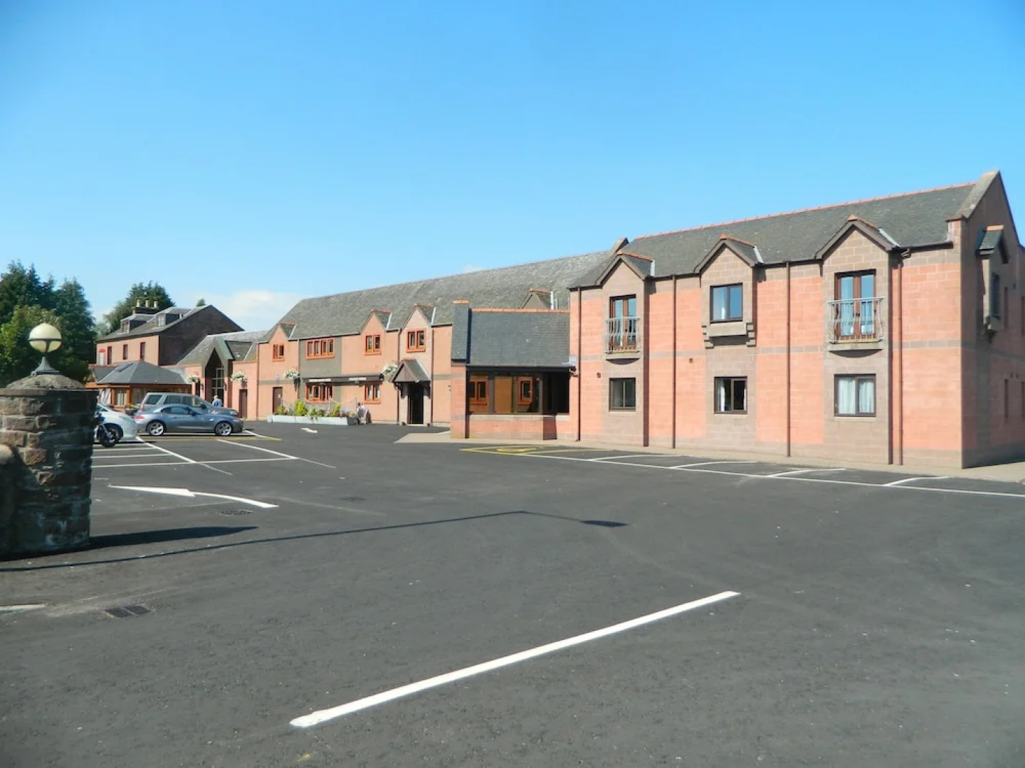 The Red House Hotel