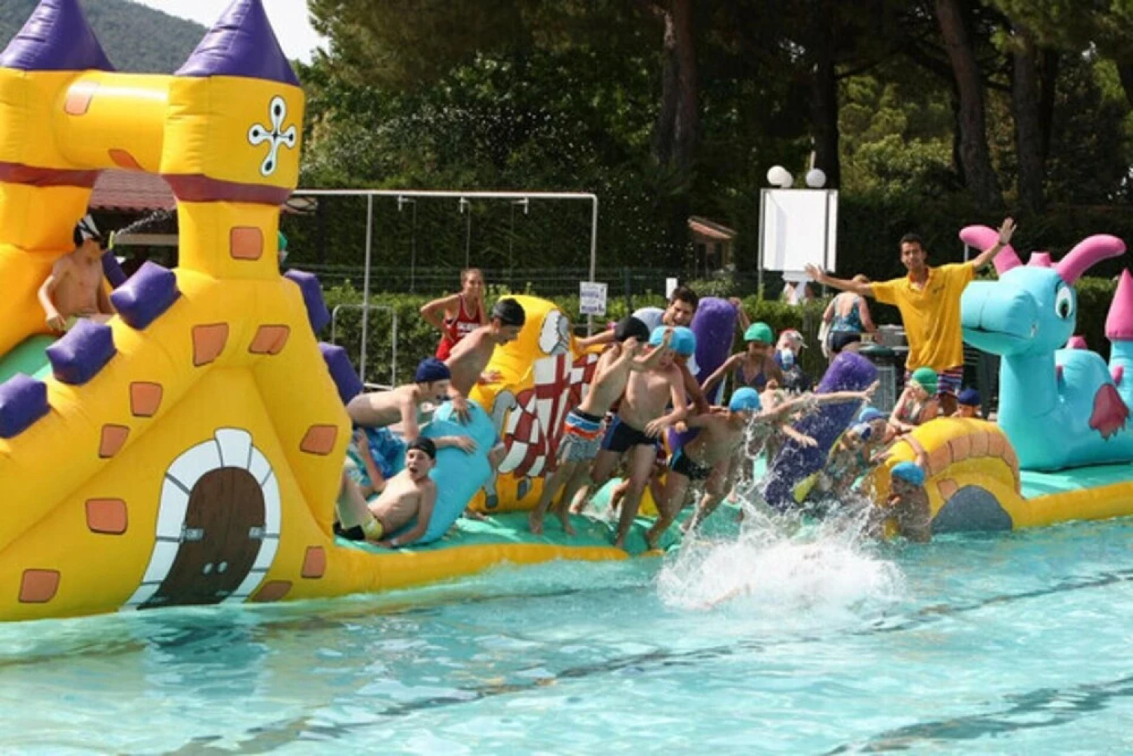 Comfort Mobilehome Camping 6-bed Ameglia