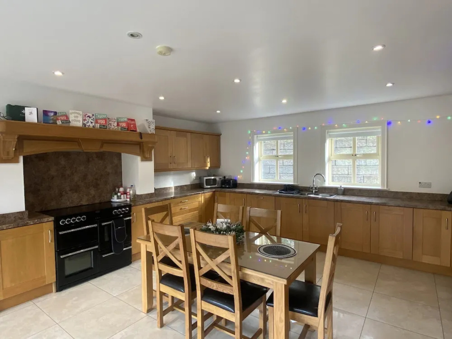 Rostrevor Valley Holiday Park- En-suite Rooms with Hot tub and Private Car Service